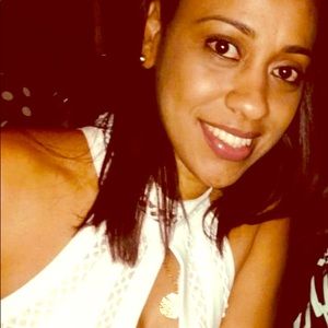 Meet your Posher, Stacy